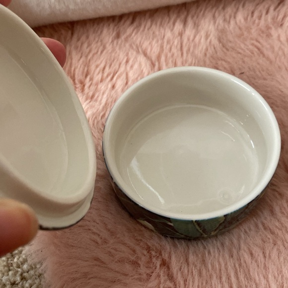 “Hello Darling” banana leaf print trinket box - Picture 2 of 4